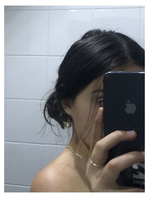 Nov 29, 2019 - Explore ᴹⁱʳᵃ ･ﾟ: * ･ﾟ:*'s board "No Face " on Pinterest. See more ideas about ulzzang girl, aesthetic girl, ulzzang korean girl.